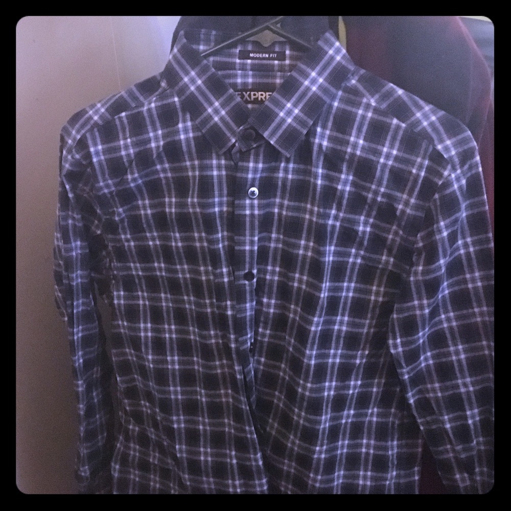 Long Sleeve Express Button Down